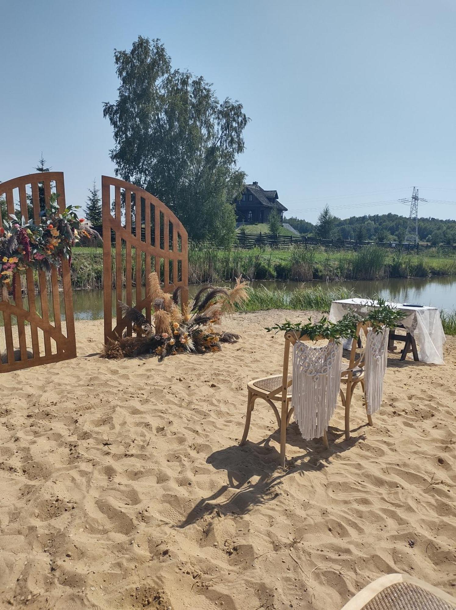 Dom Nad Rozlewiskiem Zamość Buitenkant foto